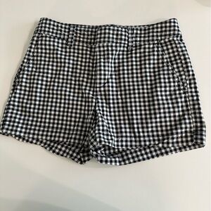 GAP B&W checked chino shorts! Size‎ 0